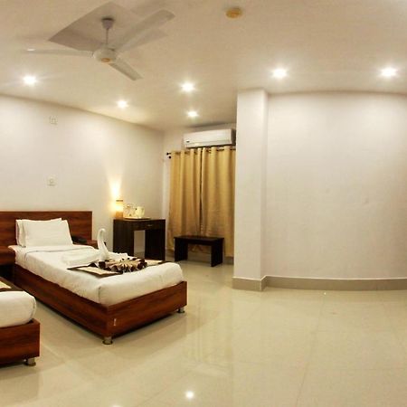 Kp Residency Mangaldai Extérieur photo